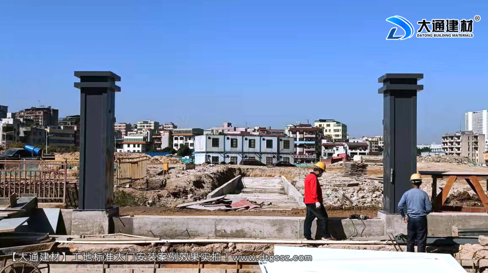 深圳工地大門,深圳鋼結(jié)構(gòu)工地大門,鋼結(jié)構(gòu)烤漆工地大門,工地大門，深圳大通建材有限公司